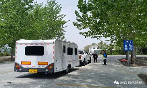 南京石佛驾校.jpg 南京石佛驾校.jpg